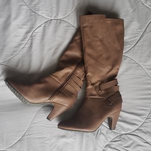 Brown boots